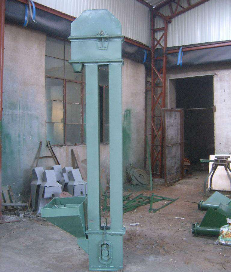 淺談環(huán)鏈斗式提升機(jī)輸送帶的安裝，調(diào)試和維護(hù)