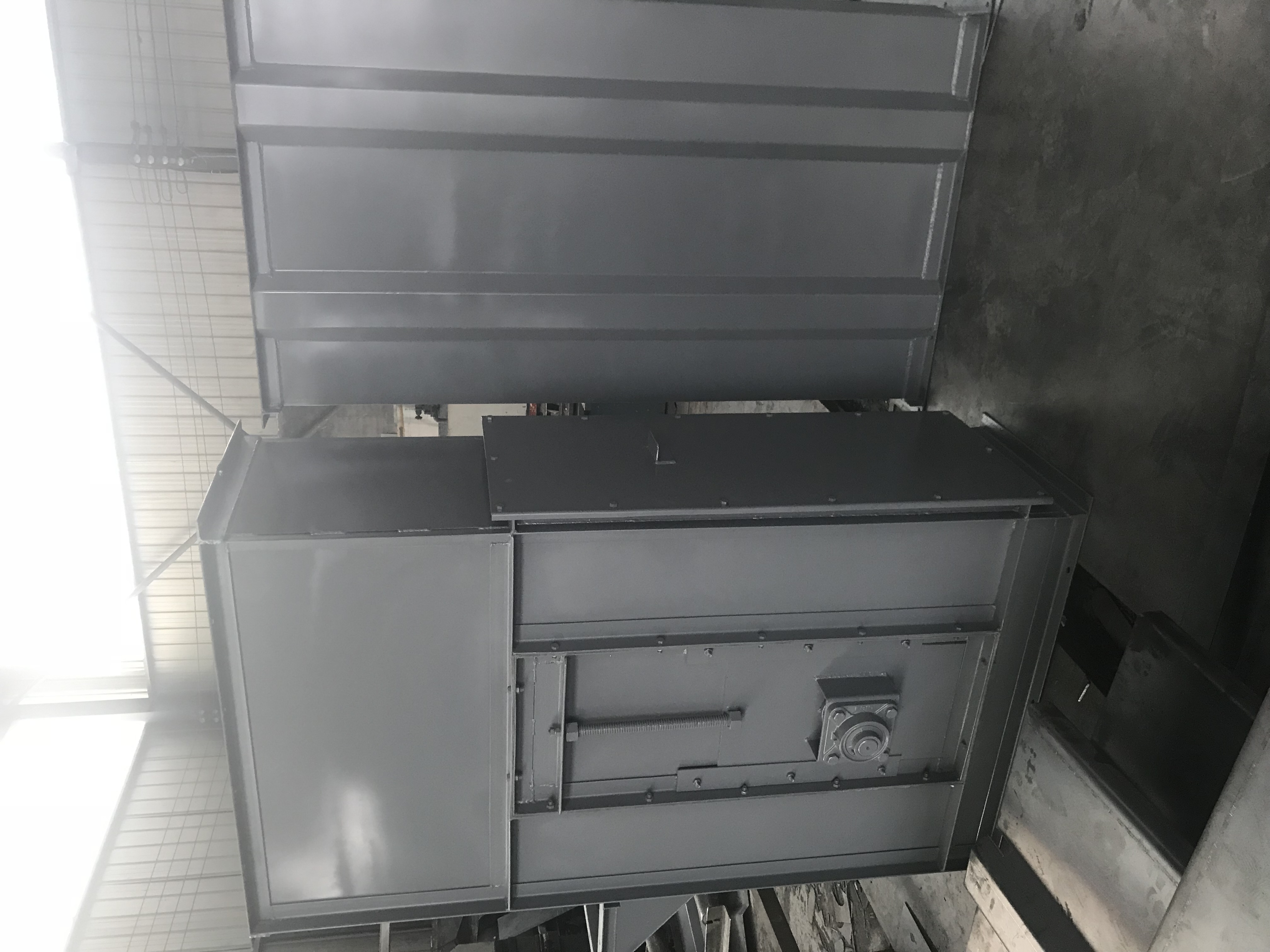 TH環(huán)鏈斗式提升機廠家產品介紹及特點概括