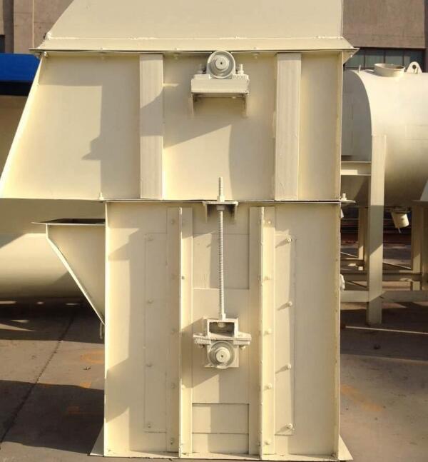 垂直斗式提升機料斗接觸殼體如何解決？